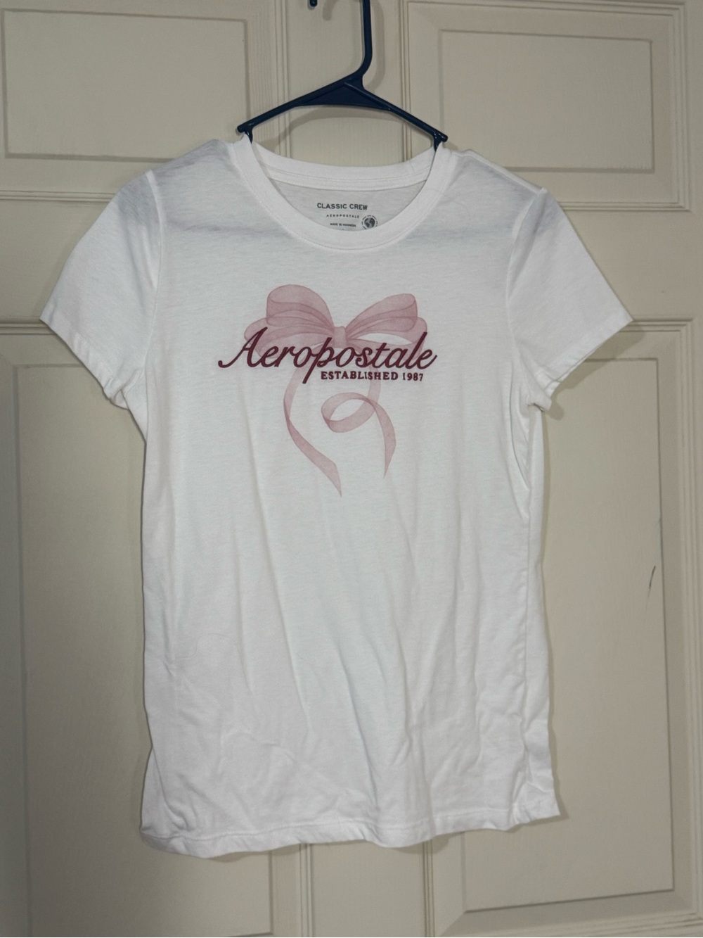 Aeropostale White Tee with Pink Bow Graphic